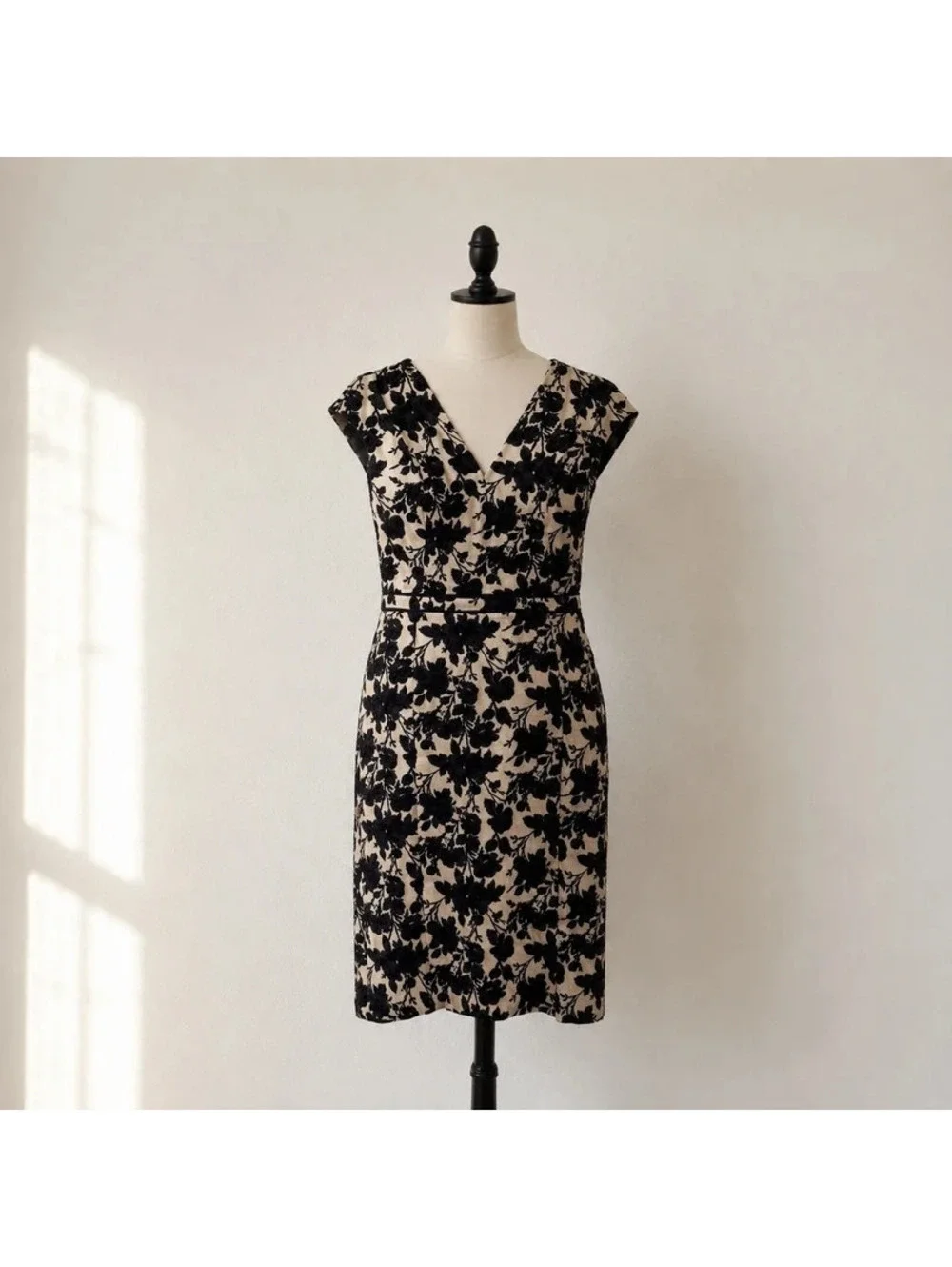 Tory Burch Black Floral Flocked Sheath Dress Size 12 Beige Cotton Designer